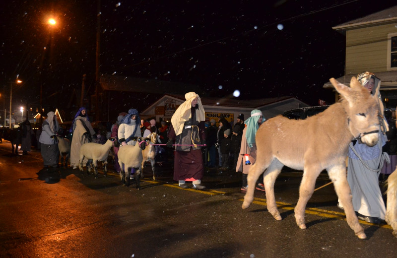 Christmas parade at Berlin Grande Hotel.