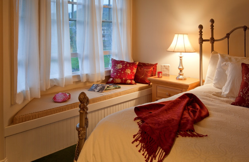 Guest room at Snowflake Inn.