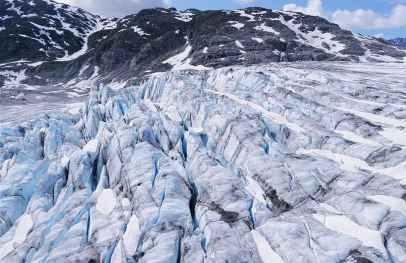 Alaskan glaciers at Gone Fishin' Lodge.