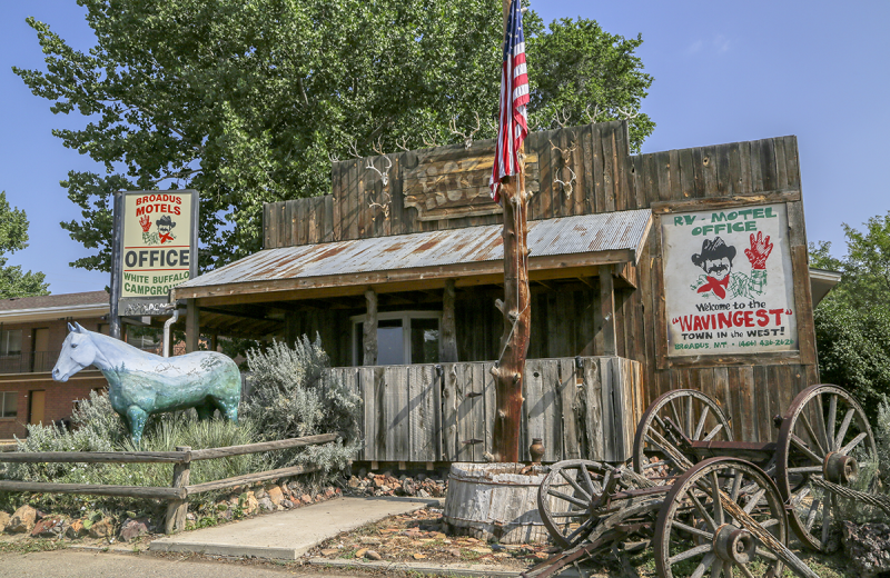 Exterior view of Broadus Montana.