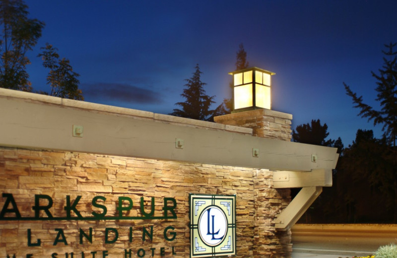 Exterior view of Larkspur Landing Hillsboro.