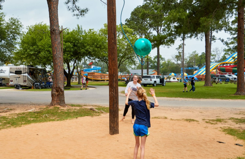 Tether ball at Lone Star Jellystone.