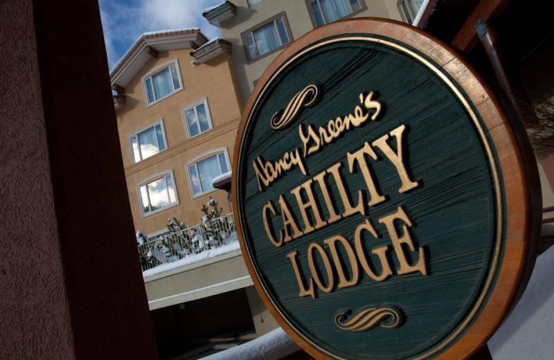 Cahilty Lodge sign.