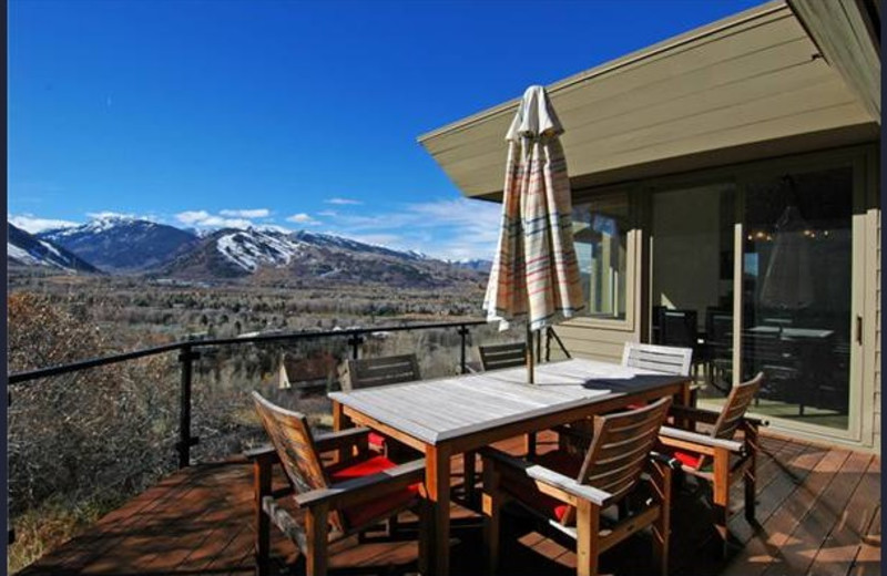 Rental patio at Frias Properties of Aspen - Red Mountain Retreat.