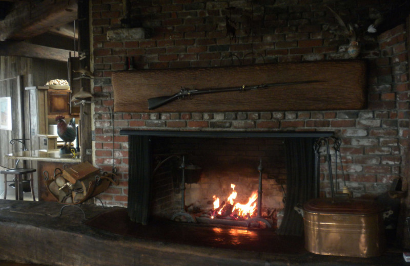 Cottage fireplace at Alegria Inn.