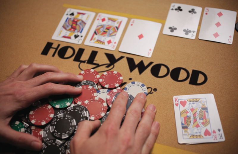 Card games at Hollywood Casino Tunica.
