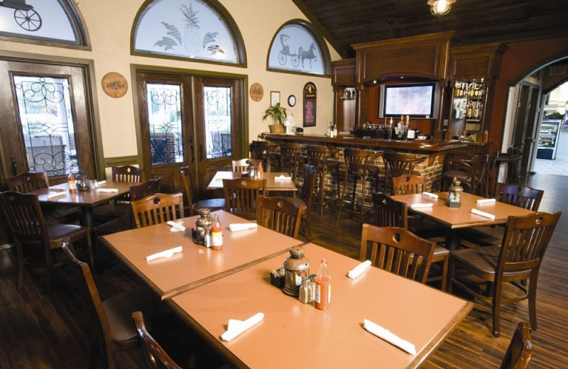 Dining area at Wyndham Kingsgate.