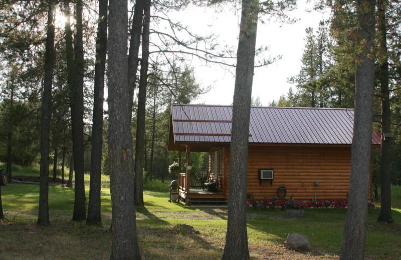 Cabin exterior at Glaciers' Mountain Resort.