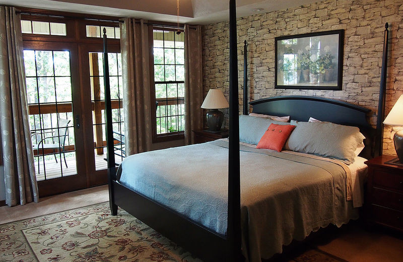 Rental bedroom at Amazing Branson Rentals.