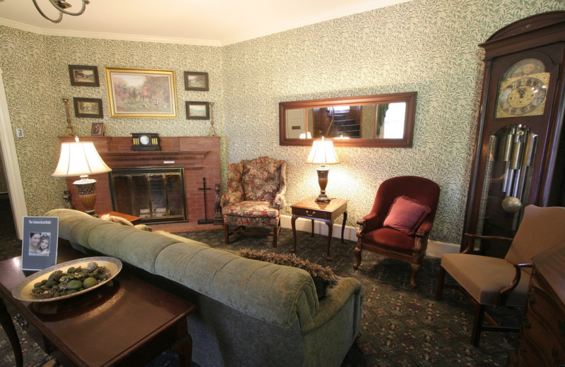 Cottage living room at Interlaken Resort & Conference Center.