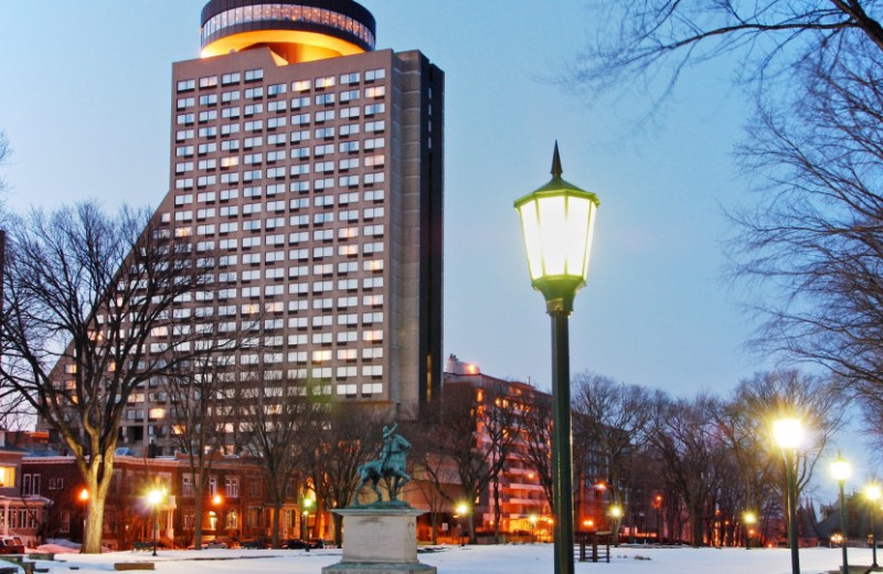 Exterior view of Loews Hotel Le Concorde Quebec.