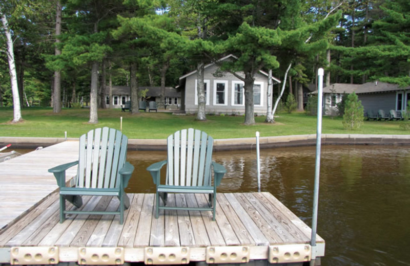 Exterior view of Johnson's Millpoint Resort.