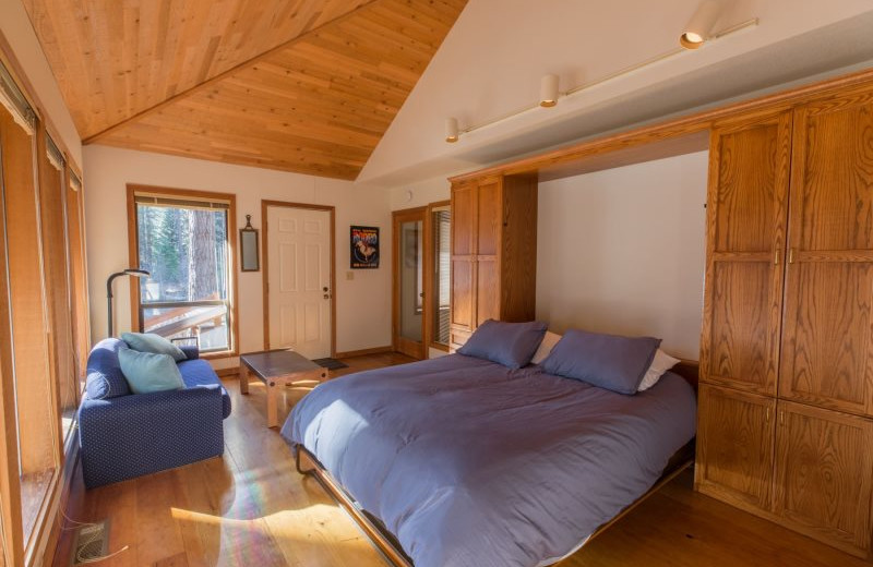 Rental bedroom at Sisters Vacation Rentals.