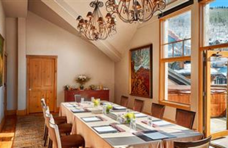 Fairmont Heritage Place, Franz Klammer Lodge