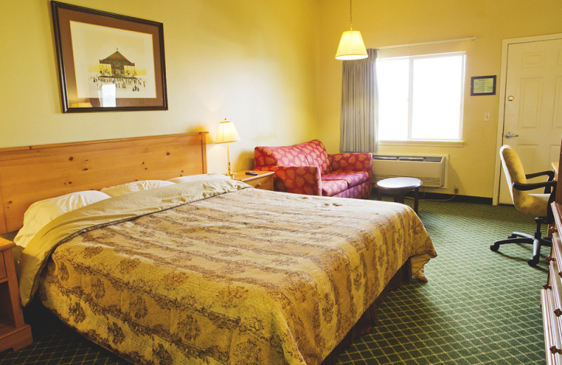 Guest room at Hunter's Hot Springs Resort.