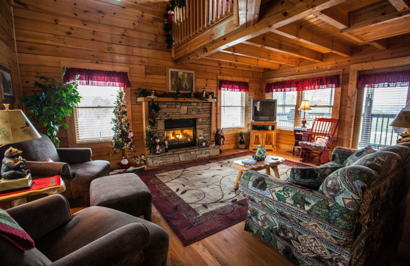 Cabin living room at Eagles Ridge Resort.