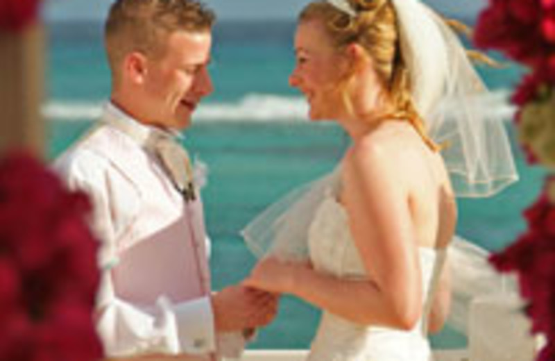 Weddings at St. James Club