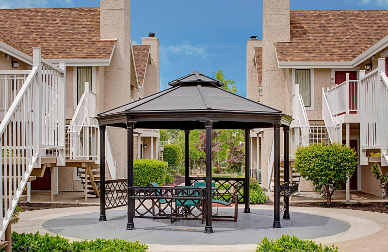 Patio at Residence Inn Sacramento Cal Expo.