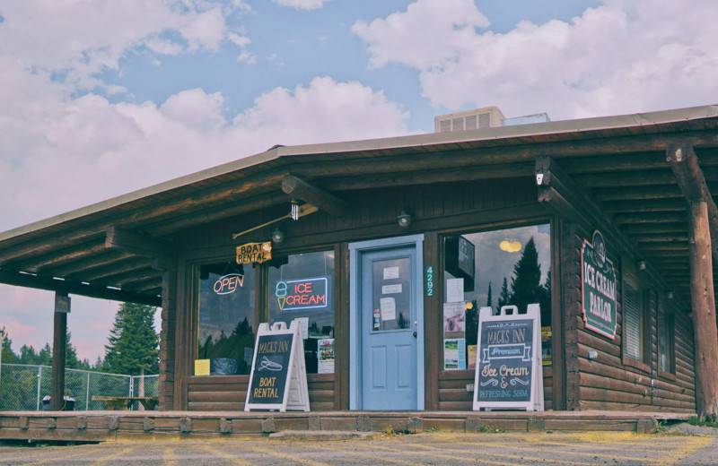 Ice cream parlor at Mack's Inn.