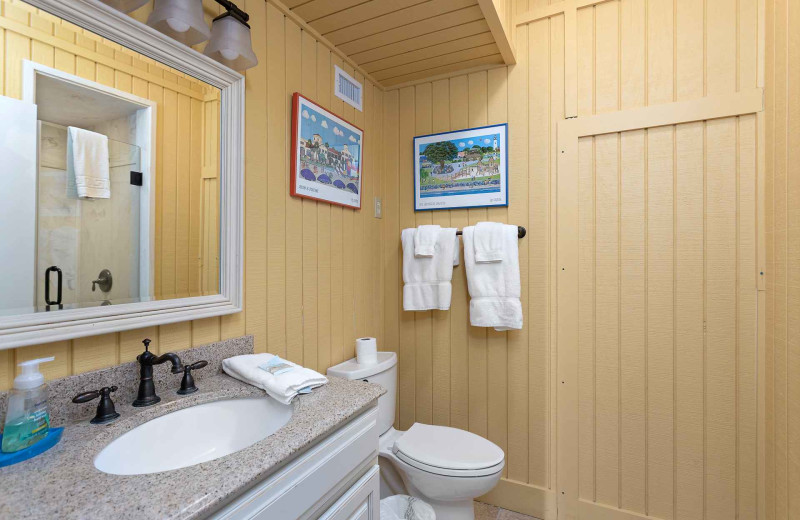 Bathroom at Real Escapes Properties - Oasis at East Beach.