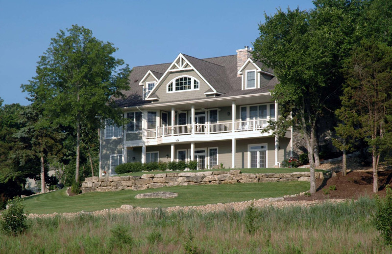 Exterior view of Osage National Condominiums.