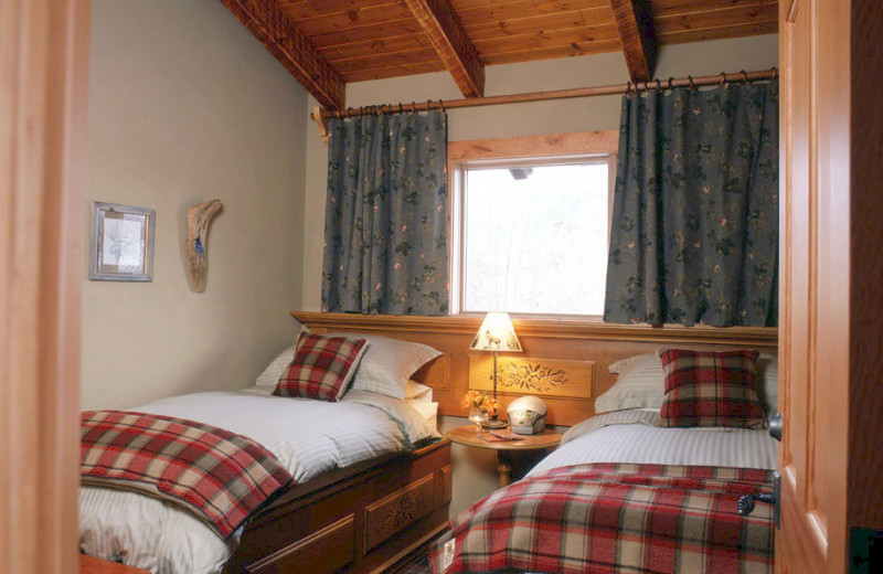 Bedrooms at Paintbox Lodge 