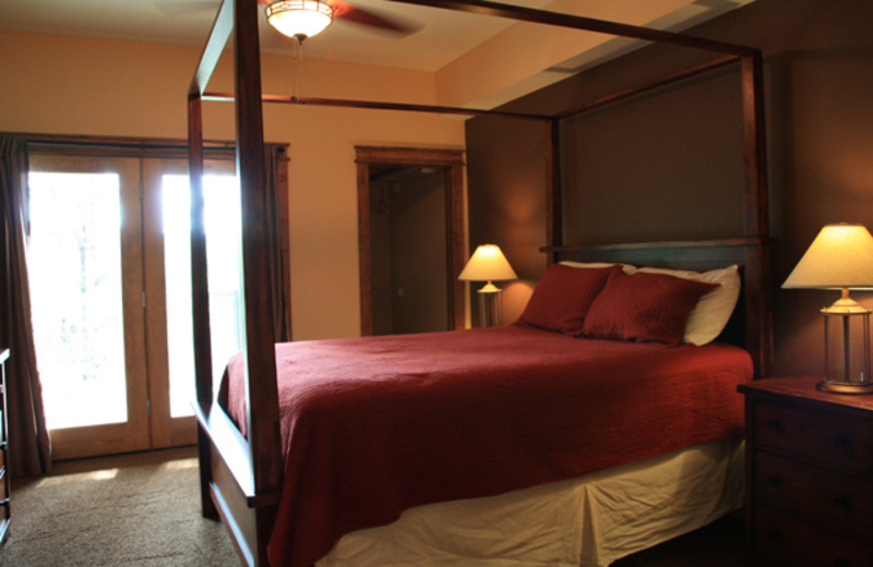 Condo bedroom at Highland Rim Retreats.