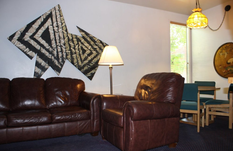 Guest living room at St. Moritz Lodge & Condominiums.