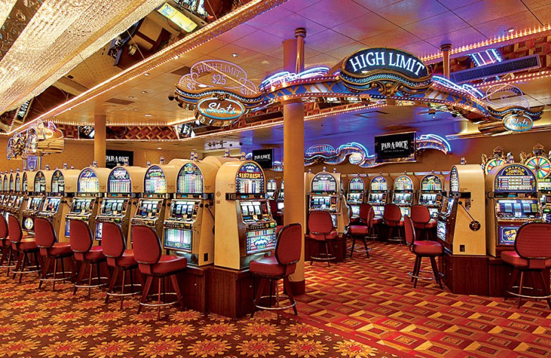 paradice riverboat casino peoria illinois