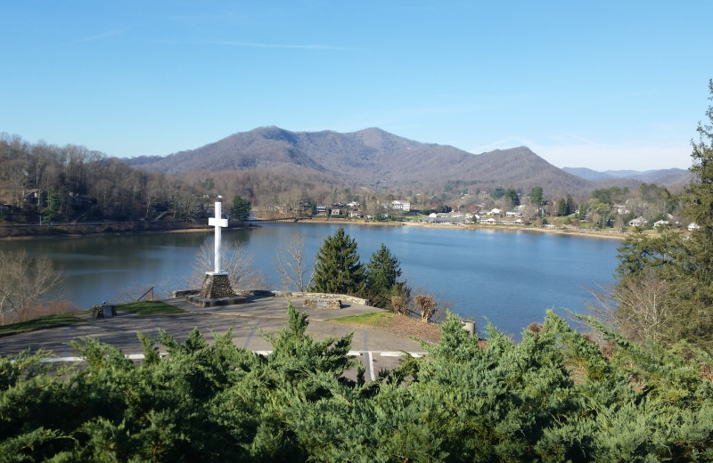 Lake view from Inspiration Point at Lambuth Inn.