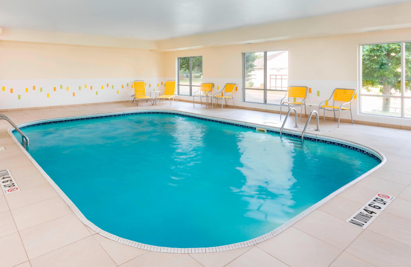 Indoor pool at Fairfield Inn Kansas City Lee's Summit.