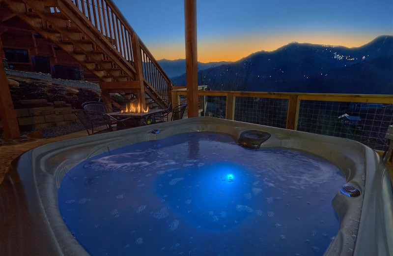Rental hot tub at Elk Springs Resort.