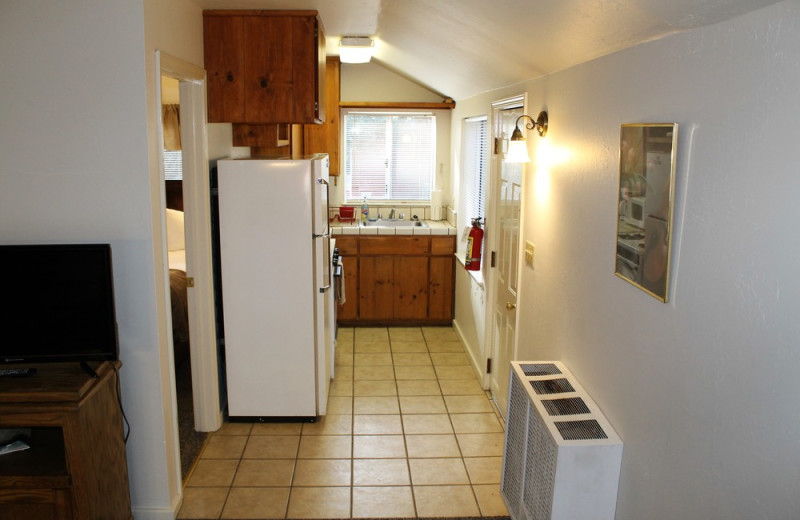 Cabin kitchen at Long Barn Lodge.