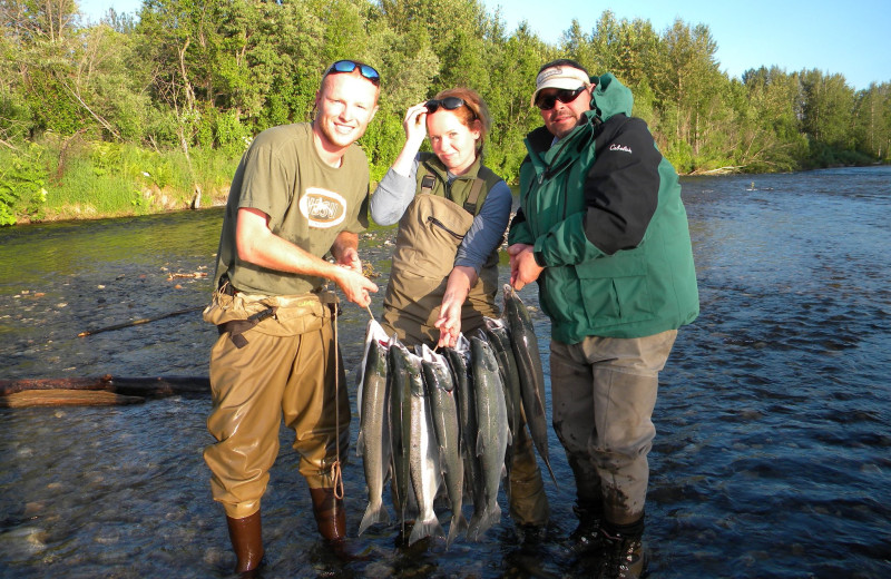 Family fishing at Northwoods Lodge.