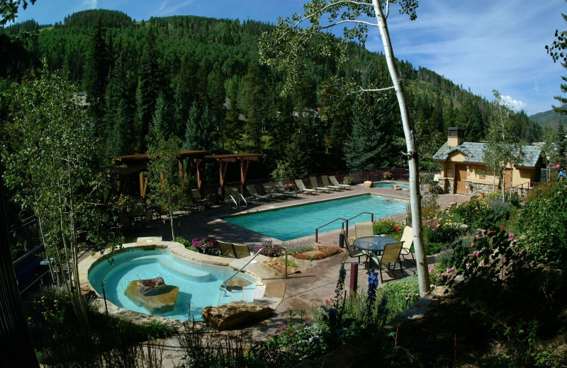 Outdoor pool at Antlers at Vail.