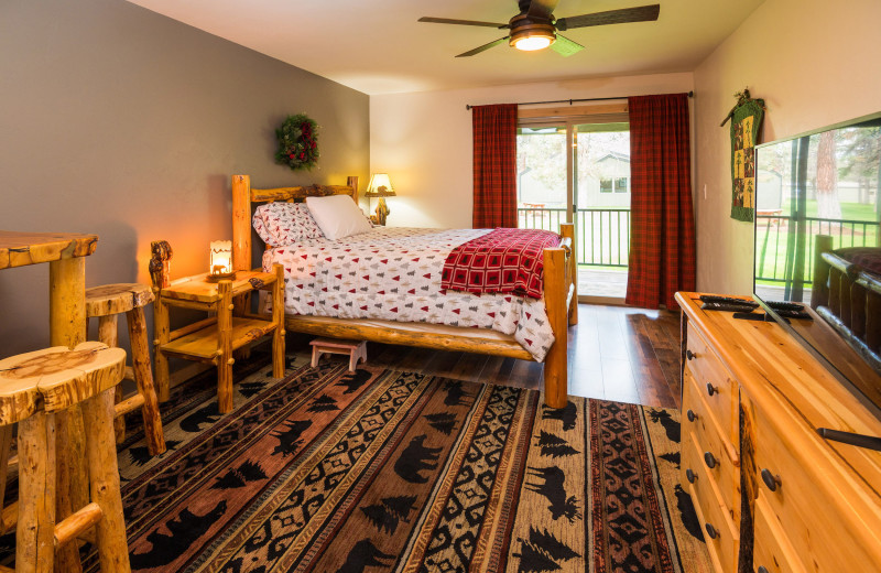 Rental bedroom at Sisters Vacation Rentals.