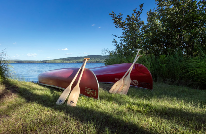 Canoes at each cabin at Killarney Lodge in Algonquin Park.