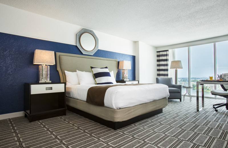 Guest room at South Shore Harbour Resort & Conference Center.