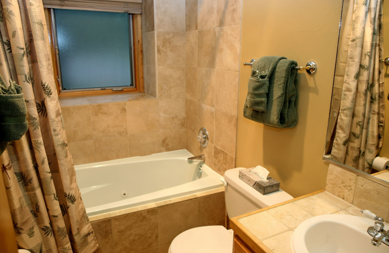 Condo bathroom at Bear Creek Vacation Condos.