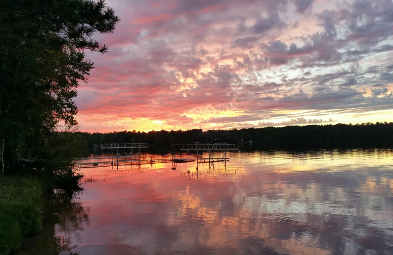 Sunset at Pine Beach Resort-Side Lake.