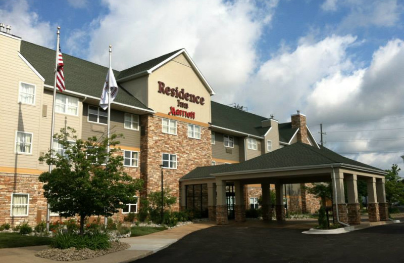 Exterior view of Residence Inn Ann Arbor North.