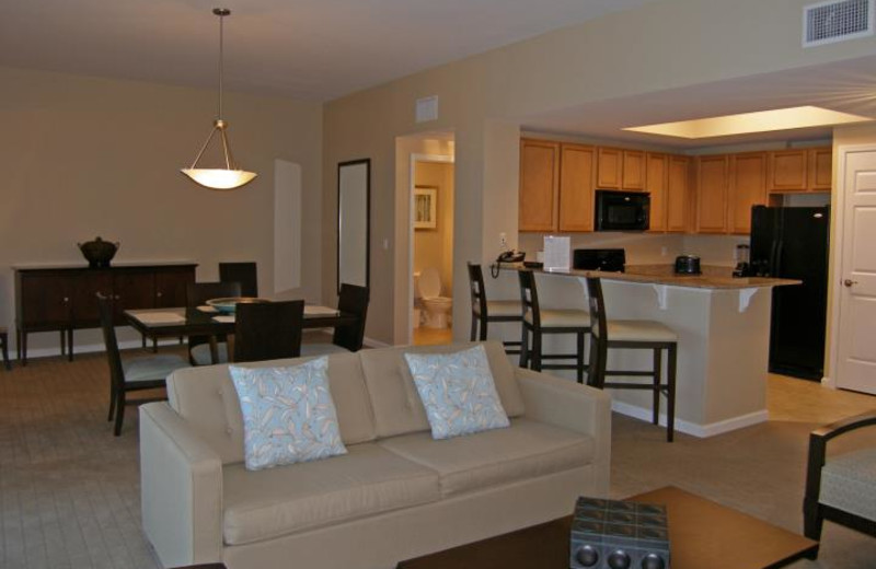 Guest room at The Palms of Destin Resort & Conference Center.