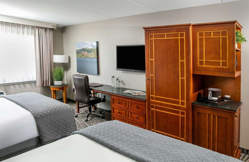 Guest room at Rocky Gap Casino Resort.