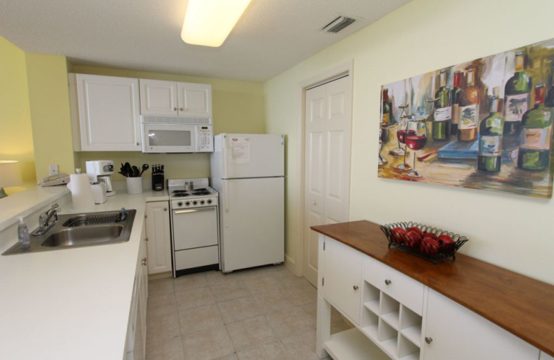 Rental kitchen at Schulstadt Rentals.