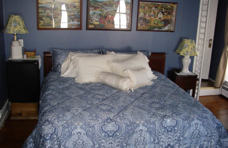 Guest room at Dykeman House Bed & Breakfast.