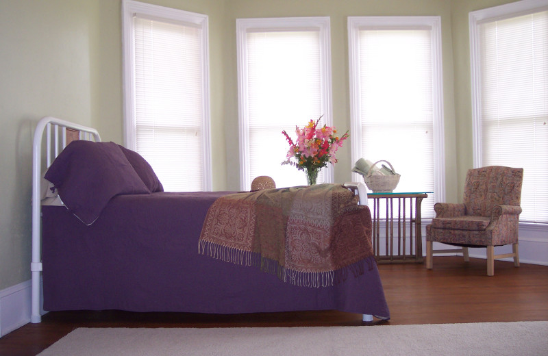 Guest room at Plum Tree Garden B 