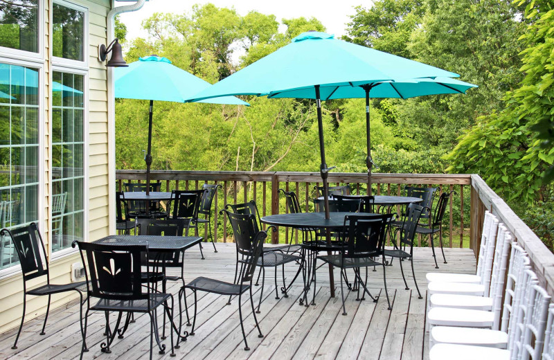 Patio at Battlefield Bed & Breakfast.