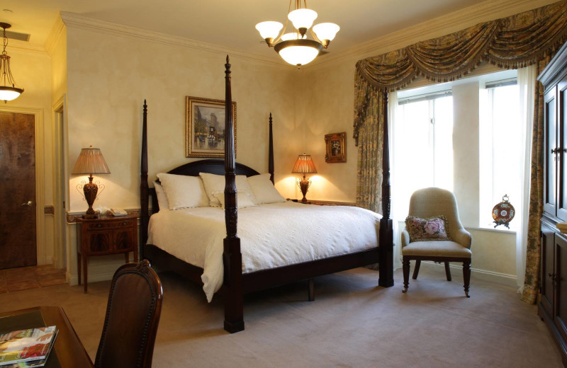 Guest room at Oheka Castle Hotel and Estate.