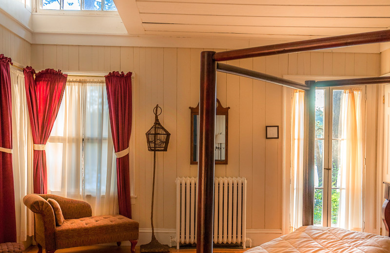 Cabin bedroom at White Pine Camp.