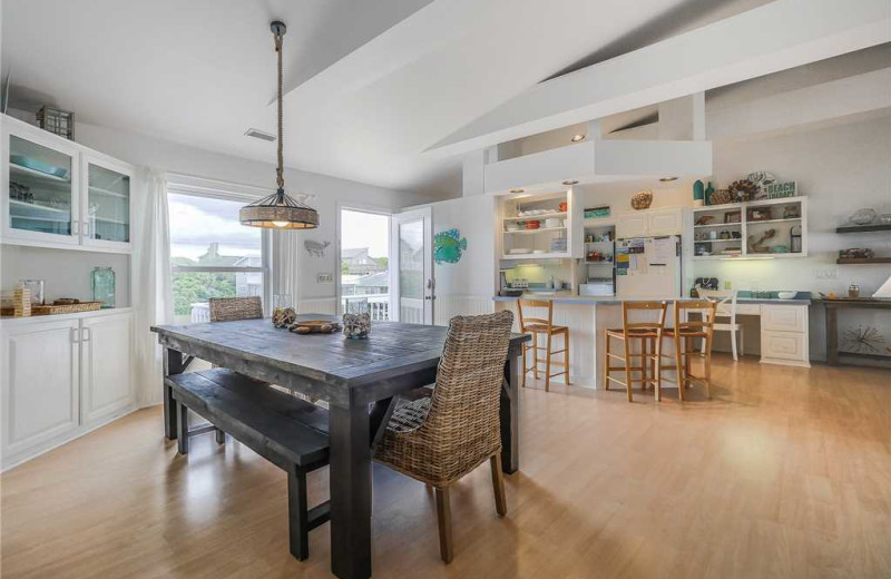 Rental kitchen at Topsail Realty.